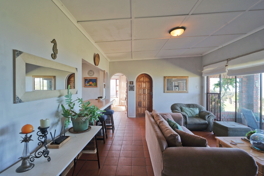 3 Bedroom Property for Sale in Winterstrand Eastern Cape